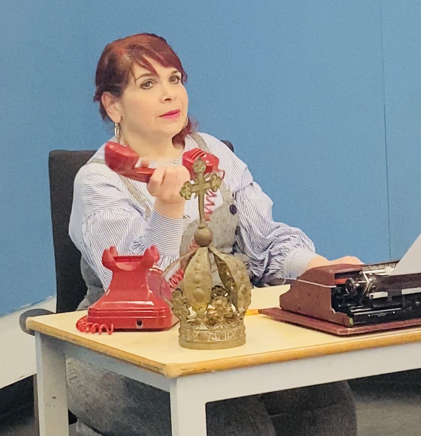 GrableMillie's tweet image. It’s like looking in a mirror. #topclient
#rehearsalpics