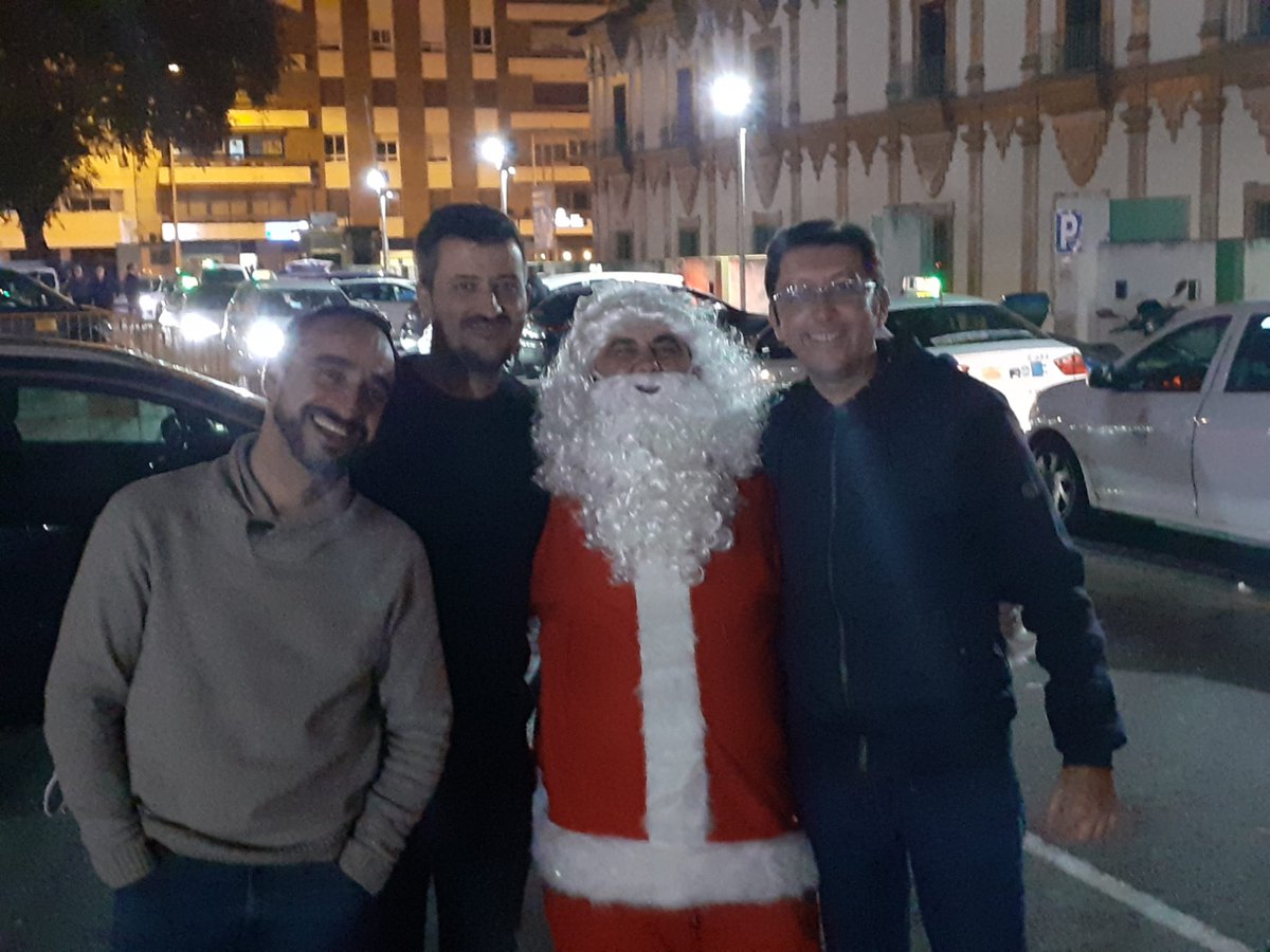 PidetaxiCordoba's tweet photo. Gracias a tod@s los compañer@s de @Autacor y @PidetaxiCordoba que han participado en el día de hoy o en otras ediciones del #PaseodelaIlusion 

¡Sin ustedes, sin vuestro apoyo , corazón y solidaridad, éstos 18 años no habrían sido posible! Gracias https://t.co/qHiy7RoPmb