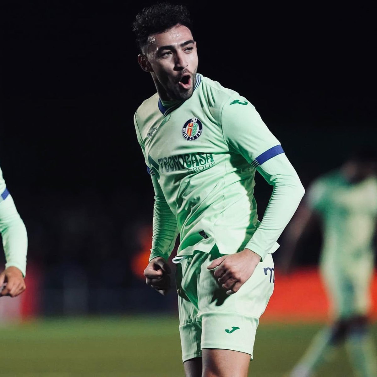 Munirhaddadi's tweet photo. Ningún partido es fácil. Seguimos adelante en la Copa! #VamosGeta #CopaDelRey https://t.co/XqDfN5oPxm