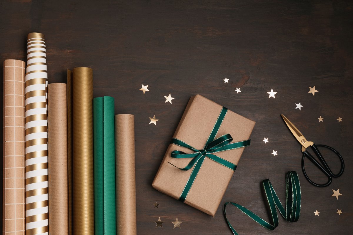 CDCSTD's tweet photo. A good wrapping job is for more than the #holidays. It’s also one way to prevent #STDs. A condom how-to: https://t.co/0p3vzBAyT8 https://t.co/YmzkuyPG3e