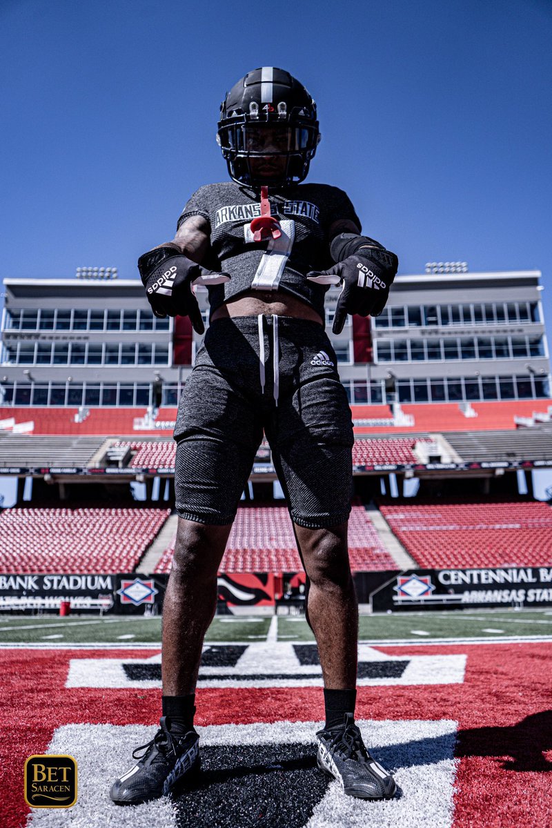 DonteThompson20's tweet photo. Arkansas State Offered ! AG2G 
@CoachJayMitch @CoachSchoonie https://t.co/uAxBk2c22U
