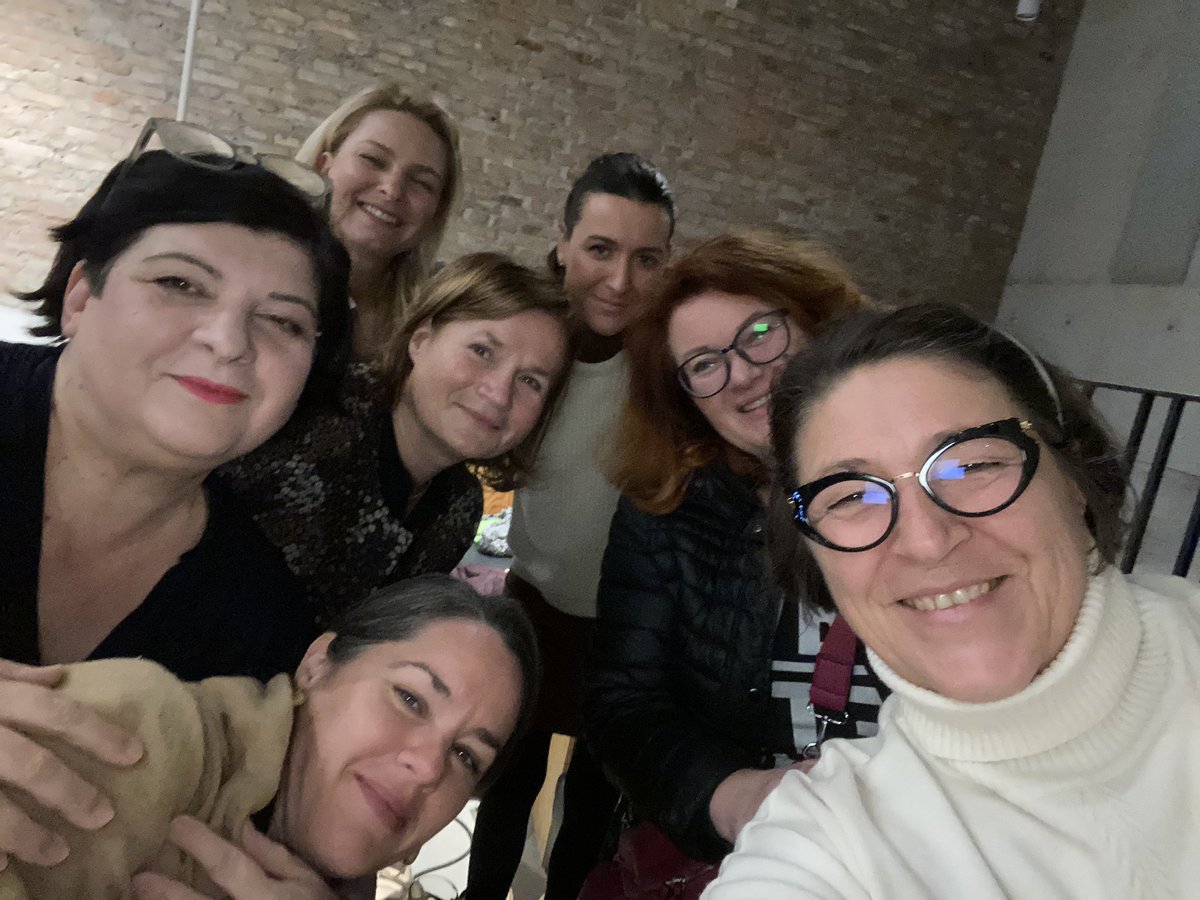 Bulc_EU's tweet photo. From #EcocivilisationWingSlovenija to the World #togetherweknow #togetherwecreate #newhope @ecocivilisation
Let the light guide you to 2023. @CivilisationEco @G100wefleaders @EuLeadership @Alex8er @B_original_me @indraadnan @EuLeadership @donna_and_and @rajnivohra27 https://t.co/WDhVsaPrPf