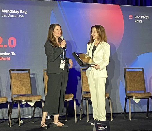 eye_words's tweet photo. Congratulations to Eyewords founder, Jennifer Orr on receiving an award for  Leadership in Education at the Education 2.0 Conference in recognition of her work on Eyewords.  #education #leadership #eyewords #Education2Conf https://t.co/3iiZa1w0DZ