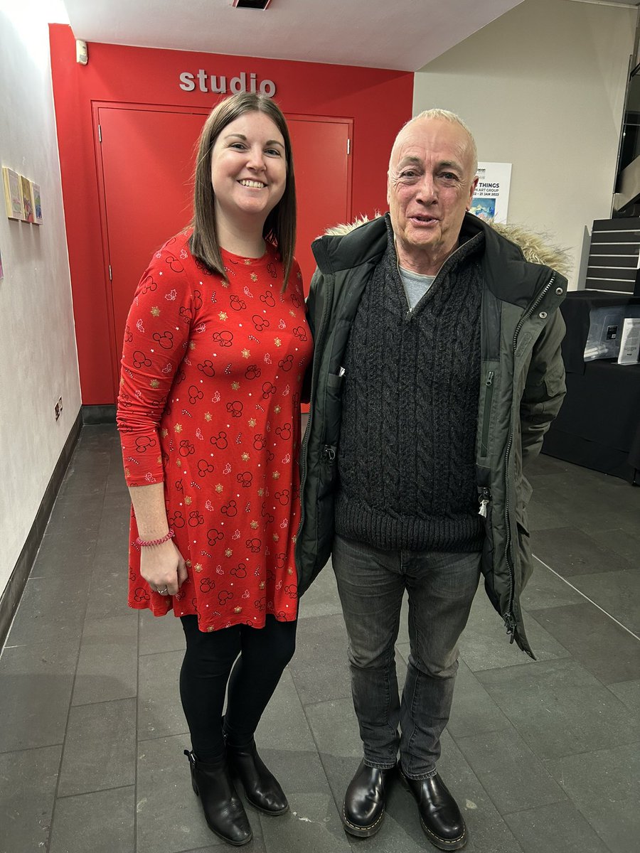 Wee_Mc's tweet photo. @MrMJCox @LeeSamuel @jimmythechiz @McCarryJane AMAZING performance!! Gutted wee Isa juked out the back door at the end 🤣🙈😩 https://t.co/SUQKKPcUn5