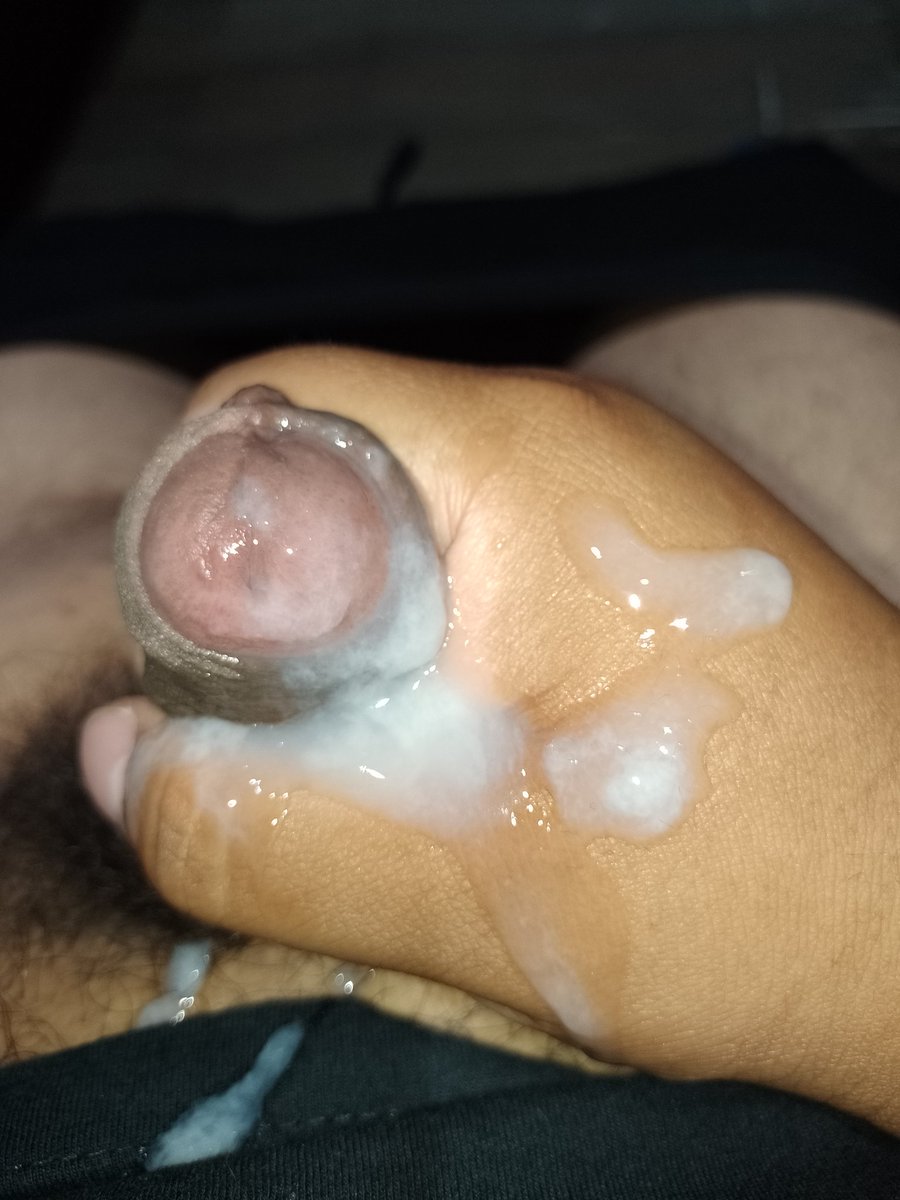 smon2408's tweet photo. Quien me presta su lengua para limpiarme #chubbyboy #chubbybi #biconcepcion #biconce #concepcion #gayconce #concegay #gaychile #bichile https://t.co/3nstIBX7A8