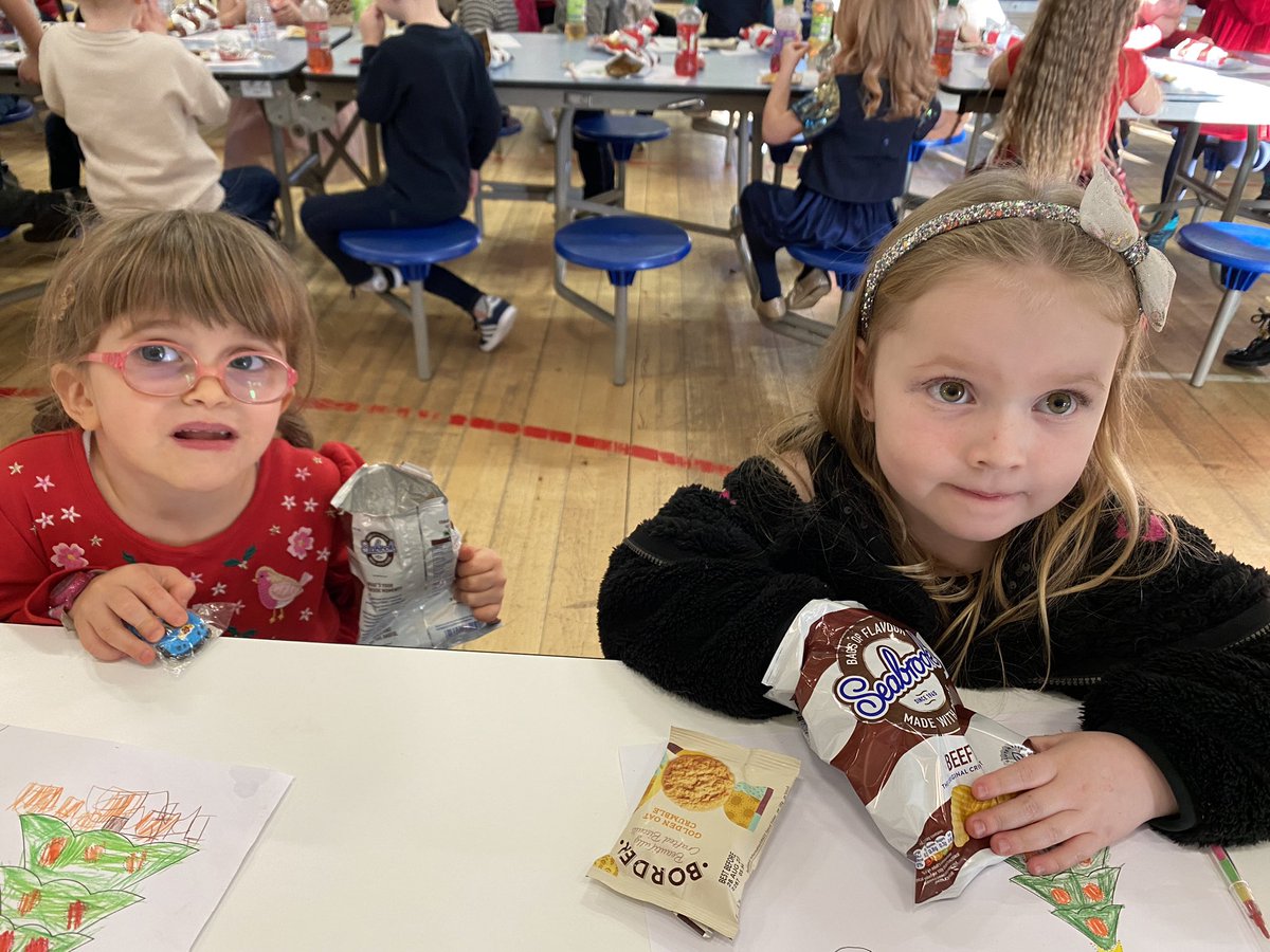 A few more photos from today’s Christmas party festivities. <a href="/SimpsonPrimary/">Simpson Primary</a>