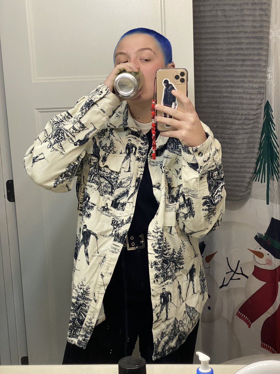 madeline |-/ tweet media