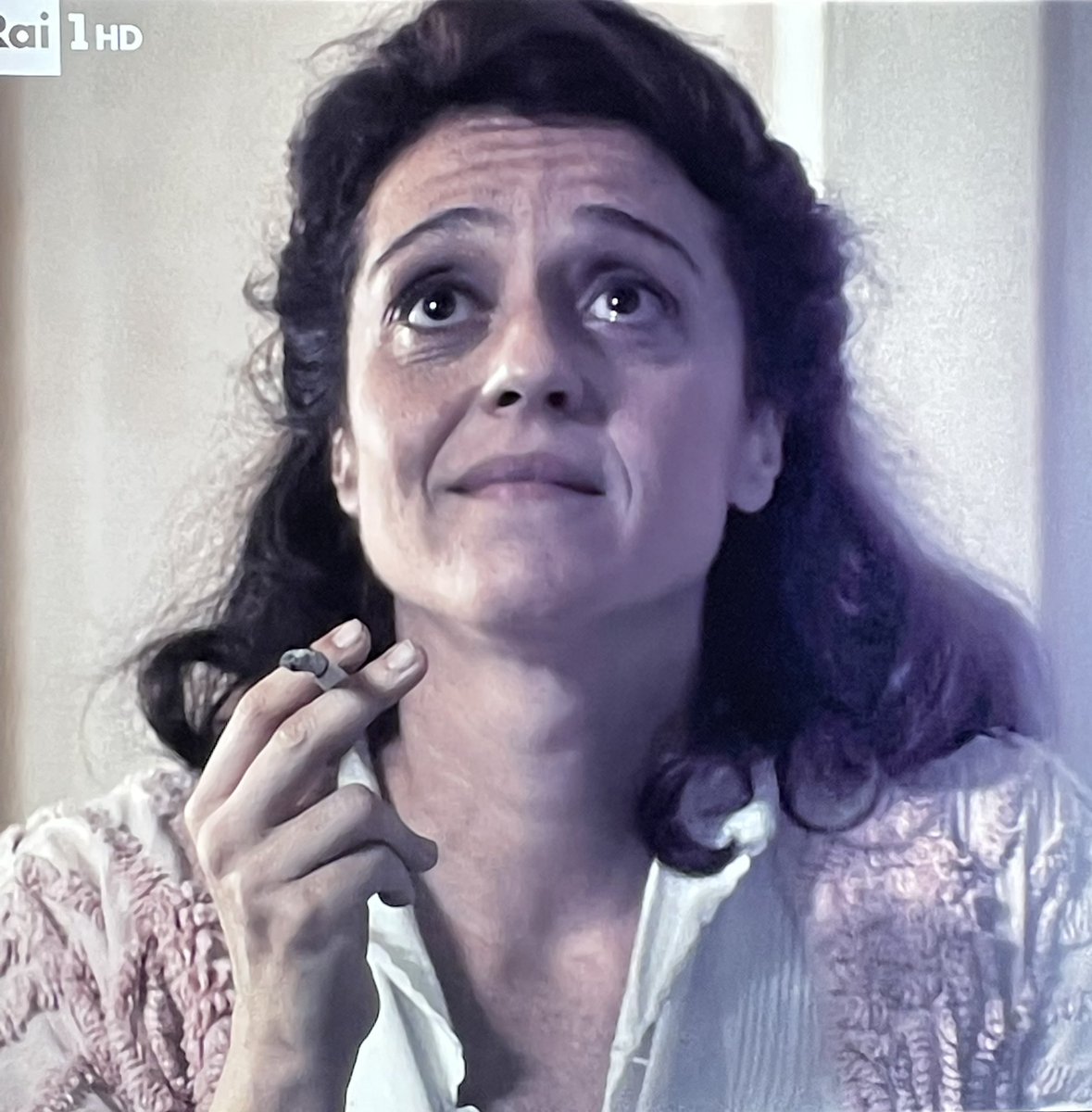 che talento , che passione , che meraviglia , la #FilumenaMarturano di #VanessaScalera e #massimilianogallo .
Cast bellissimo , regia impeccabile, capolavoro. ❤️