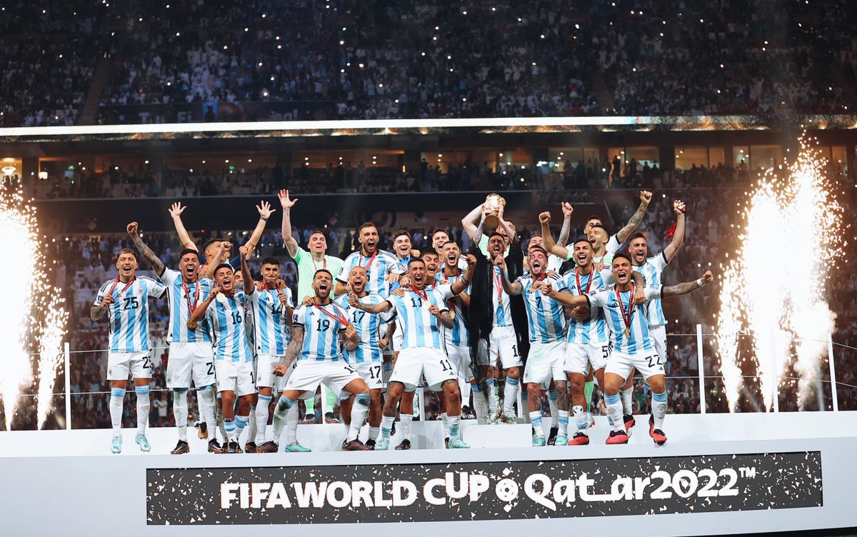 Pauly 🧷 tweet media