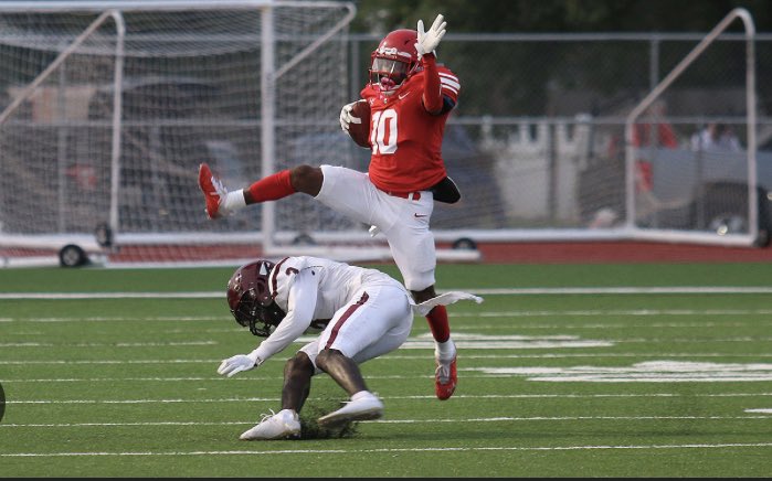 EXTREMELY HUMBLED AND EXCITED TO ANNOUNCE I’VE RECEIVED MY 3RD OFFER FROM <a href="/MACBulldogsFB/">McPherson Football</a> ❤️🖤 <a href="/CoachJFisc/">Coach Fiscus</a>