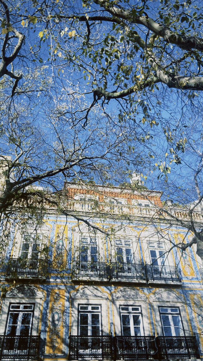 cherroux's tweet photo. Thread de lugares que já passei. 🧵

1. Lisboa https://t.co/OQlUSrru7q