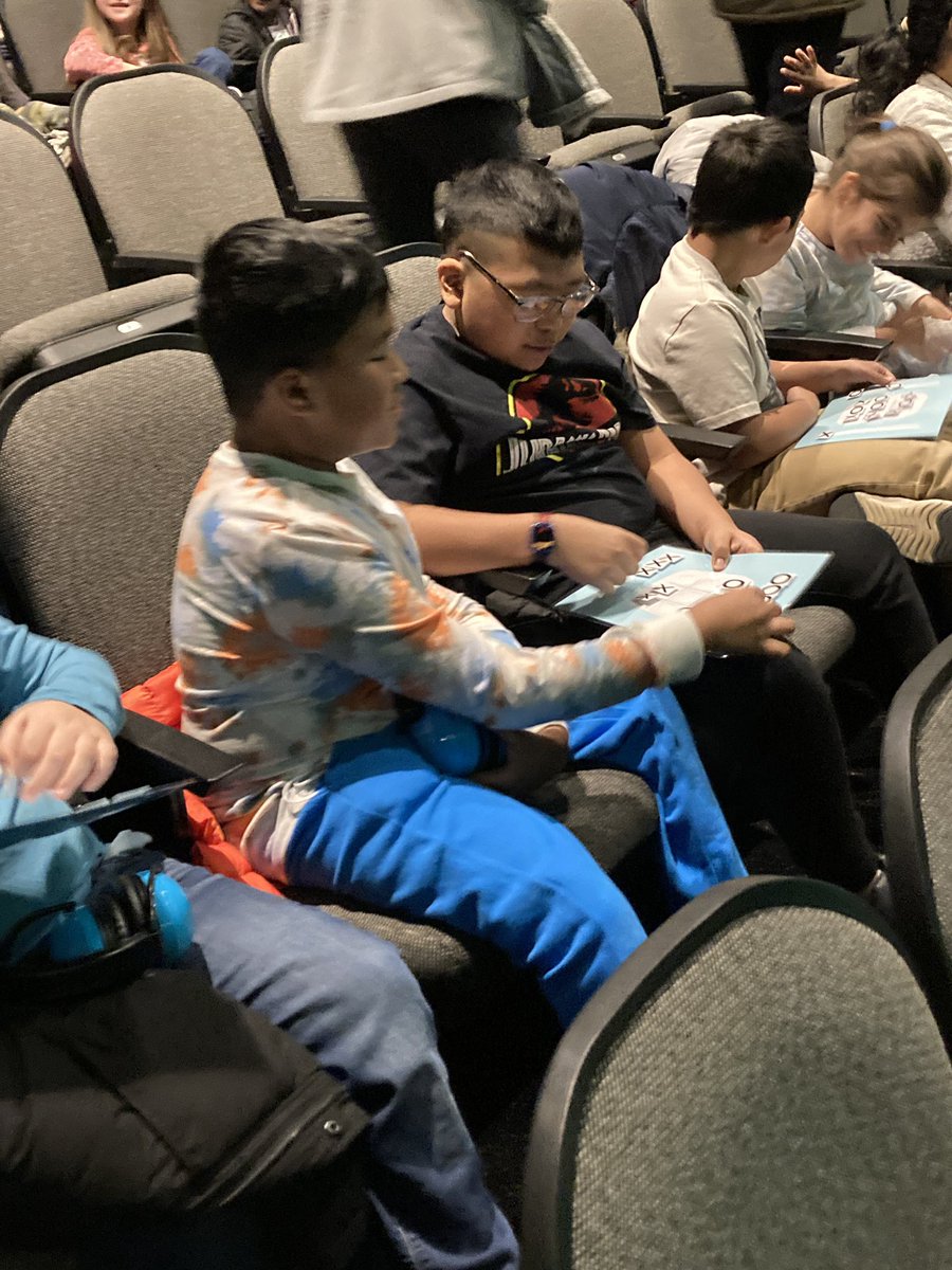 Christinia Hirsch tweet media