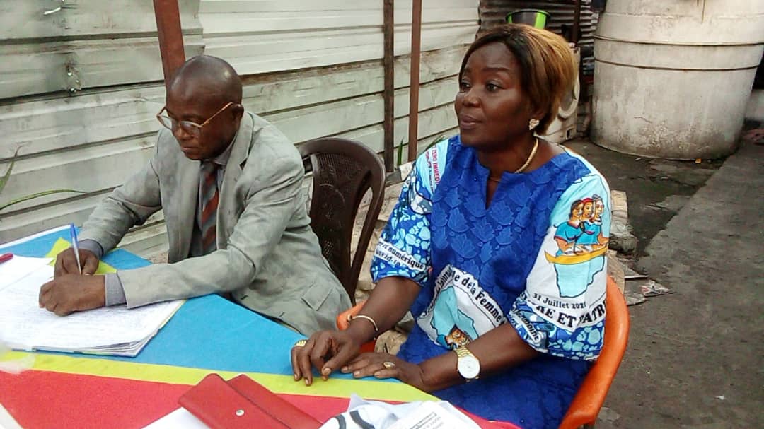 glodi_mansende's tweet photo. Nous disons merci à la hiérarchie de l'udps pour le choix de maman Nathalie alamba nommée bourgoumestre de la commune de limeté la cellule motel fikin en est fière. https://t.co/9niegTYXNW