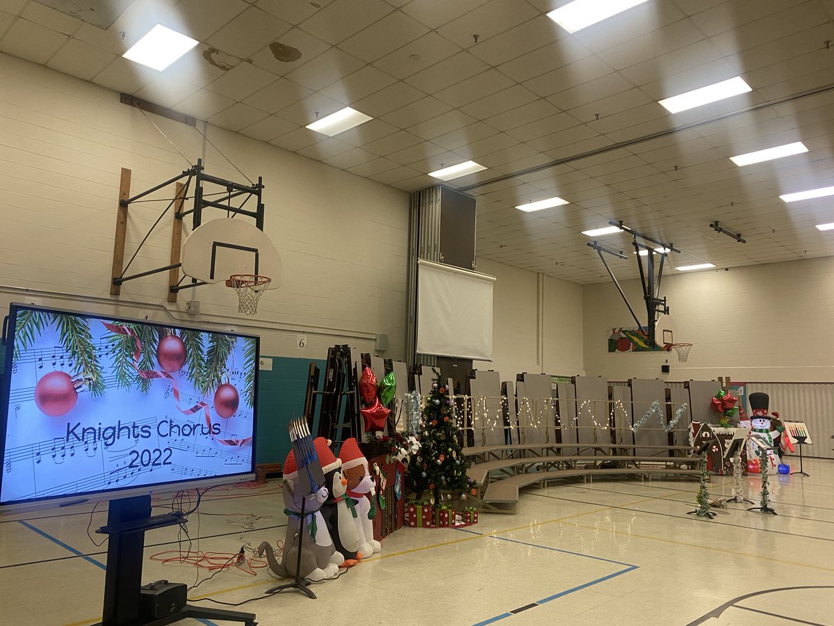 MusicAyoub's tweet photo. Beyond excited to see my bestie lead the first Middletown Elementary Chorus concert!!!! They are all going to rock it❤️ @AvilaMESmusic #wearevpa https://t.co/xG2EeJt6Ng