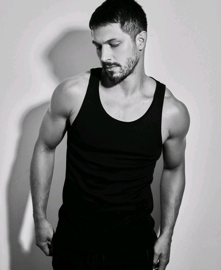 archivedilfs's tweet photo. TOP DILFS BRASILEIROS

6 • Rômulo Estrela https://t.co/ZfX42OZFCN