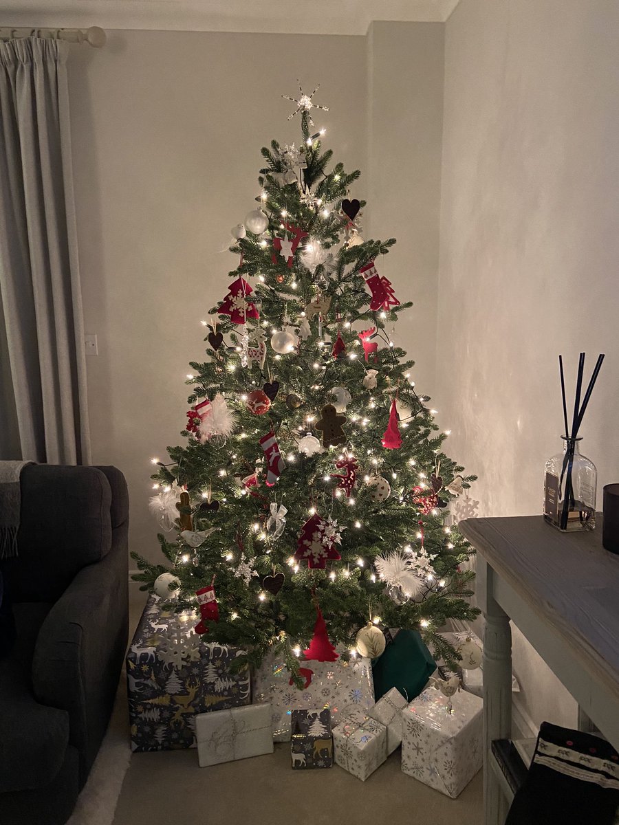 Henster250's tweet photo. #pickytrees @williamhanson https://t.co/3L5m2VpZkC
