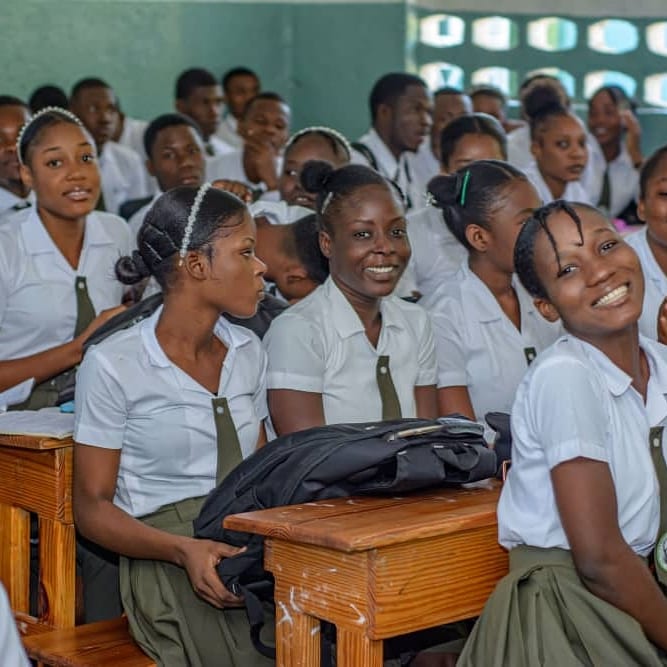 JackyDUVIL3's tweet photo. #Partie_V 💥#EREH ARTIBONITE en 🇭🇹
Lancement officiel du programme Education Relative à l’Environnement (EREH) dans le département de l'Artibonite en Haïti. https://t.co/QOqzJWo9ih