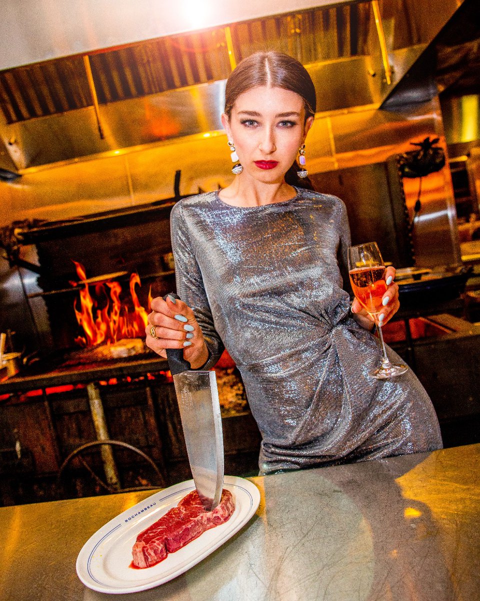 rochambeaubos's tweet photo. Ready to take a stab at 2023 🔪 Ring in the new year at #RochambeauBos 🪩 

🎫 Get your tickets to our NYE party with DJ's, drinking, and dancing. 21+
🍴 Make your dinner reservations @Resy! https://t.co/eyThmkrBwN