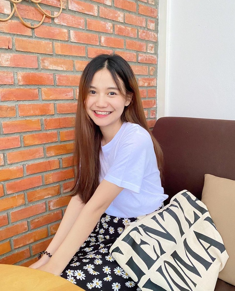 ella_hott's tweet photo. I'm available for booking
LF sure taker 
Pass sa sched

Vcs
Channel
Tg:#Ella_so_hott
#alternewbie #alterpinayph #alterpinay #altermanila #alterphilippines #alterworld #alterbooking #altervcs https://t.co/OeVt6Owjqt