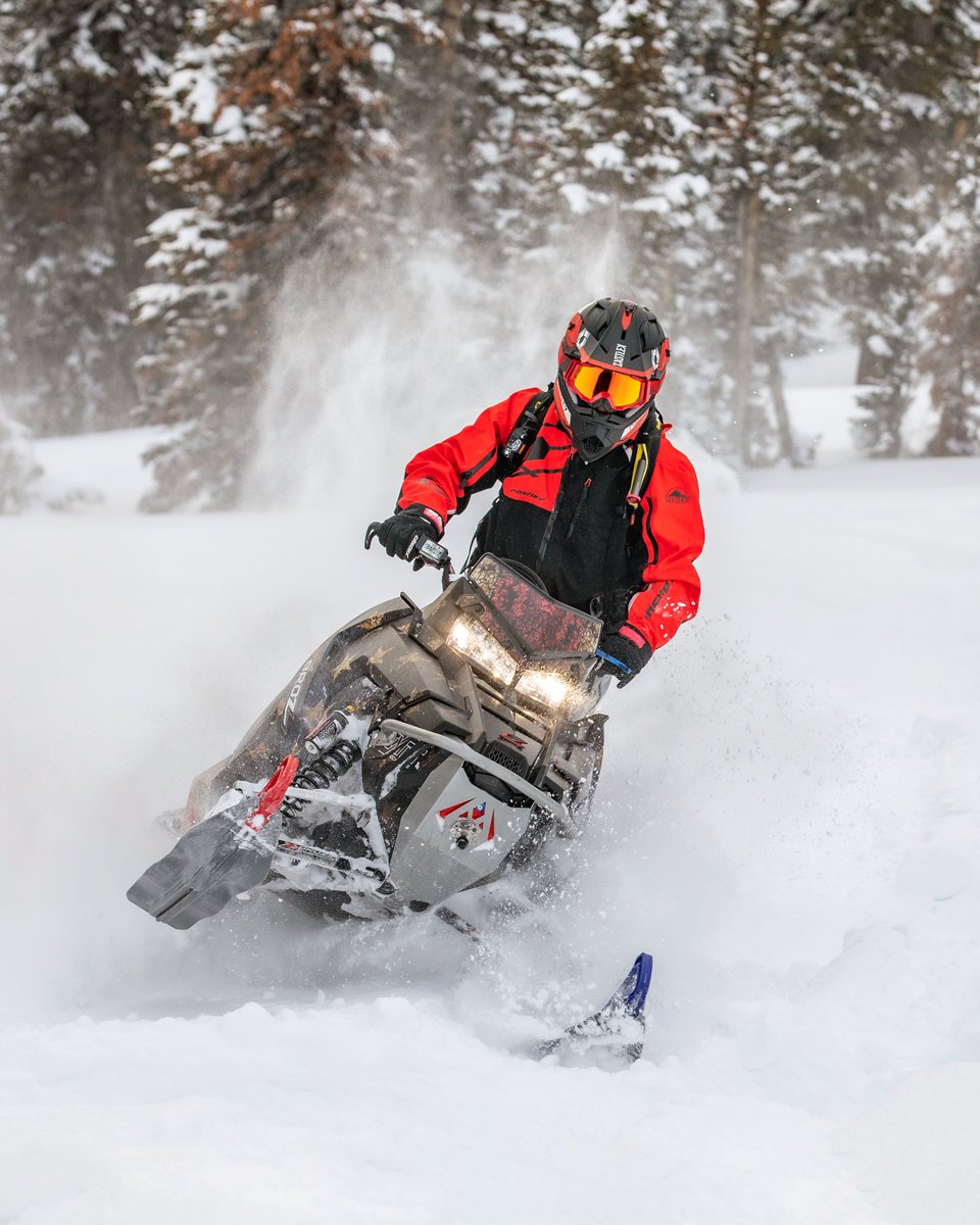 CastleXGear's tweet photo. βοΈ πΆ Dashing through the snow πΆ βοΈ
#CastleXGear #CastleX #Winter23 #WeKnowSnow #CX23 #LetItSnow #WinterIsHere πΈ @RLTPhotos https://t.co/j0LF3E09Ie