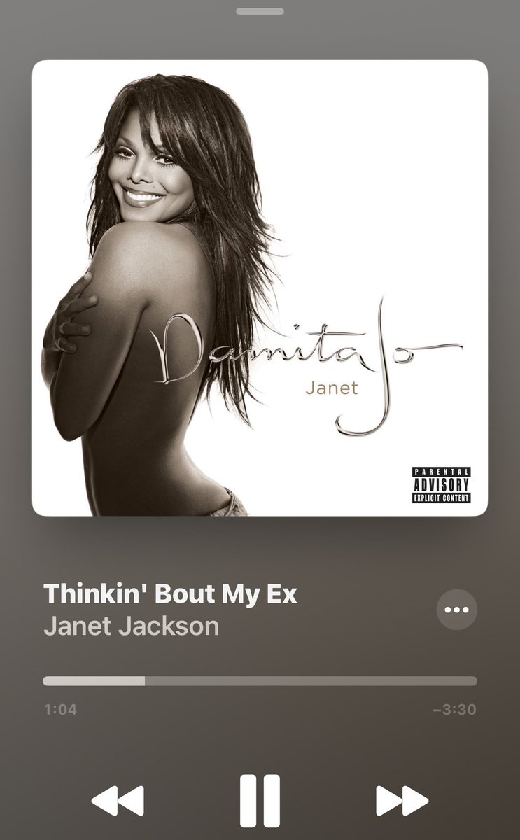 NotRabbitRoger's tweet photo. A Damita Jo might ❤️ https://t.co/1prM92I2Rr