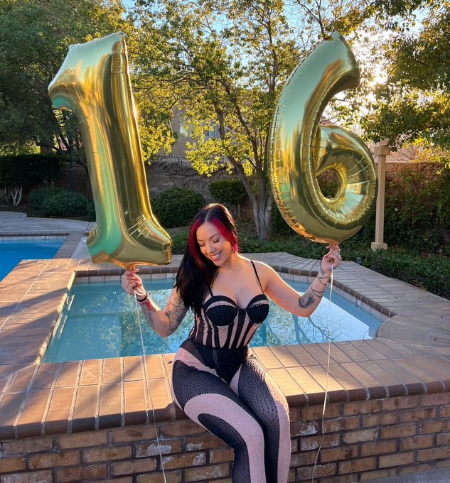 Still can&rsquo;t believe I hit 16.1 MILLION followers on Instagram. I&rsquo;m crying of joy on the inside&hellip;I LOVE