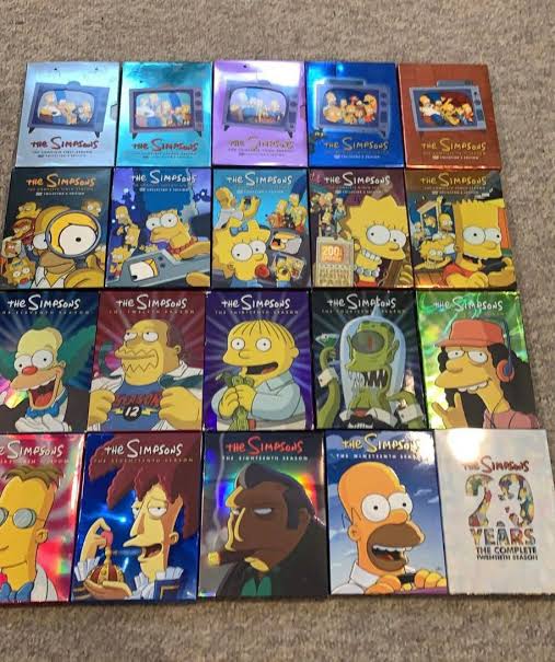 Retweet if you think <a href="/Disney/">Disney</a> should add <a href="/TheSimpsons/">The Simpsons</a> commentaries to <a href="/DisneyPlus/">Disney+</a> 🙏