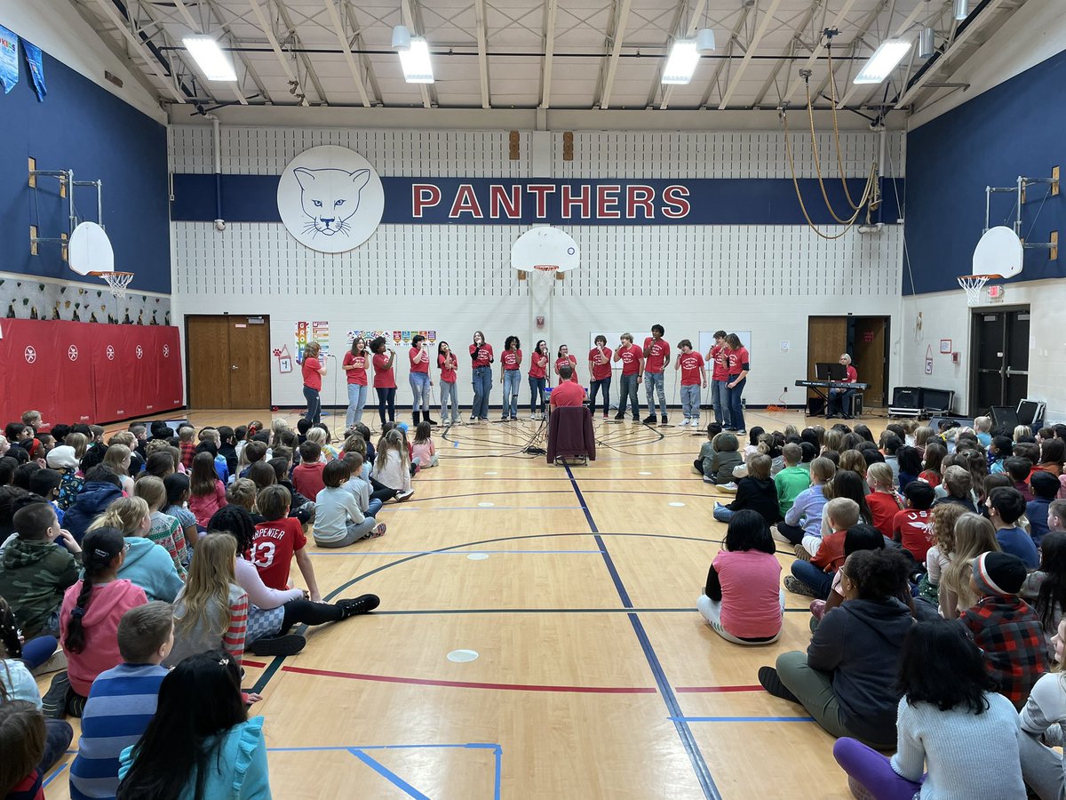 Thank you to the PCH Jazz Choir for sharing their beautiful voices with us today!!! <a href="/pchcolts/">Parkway Central</a>