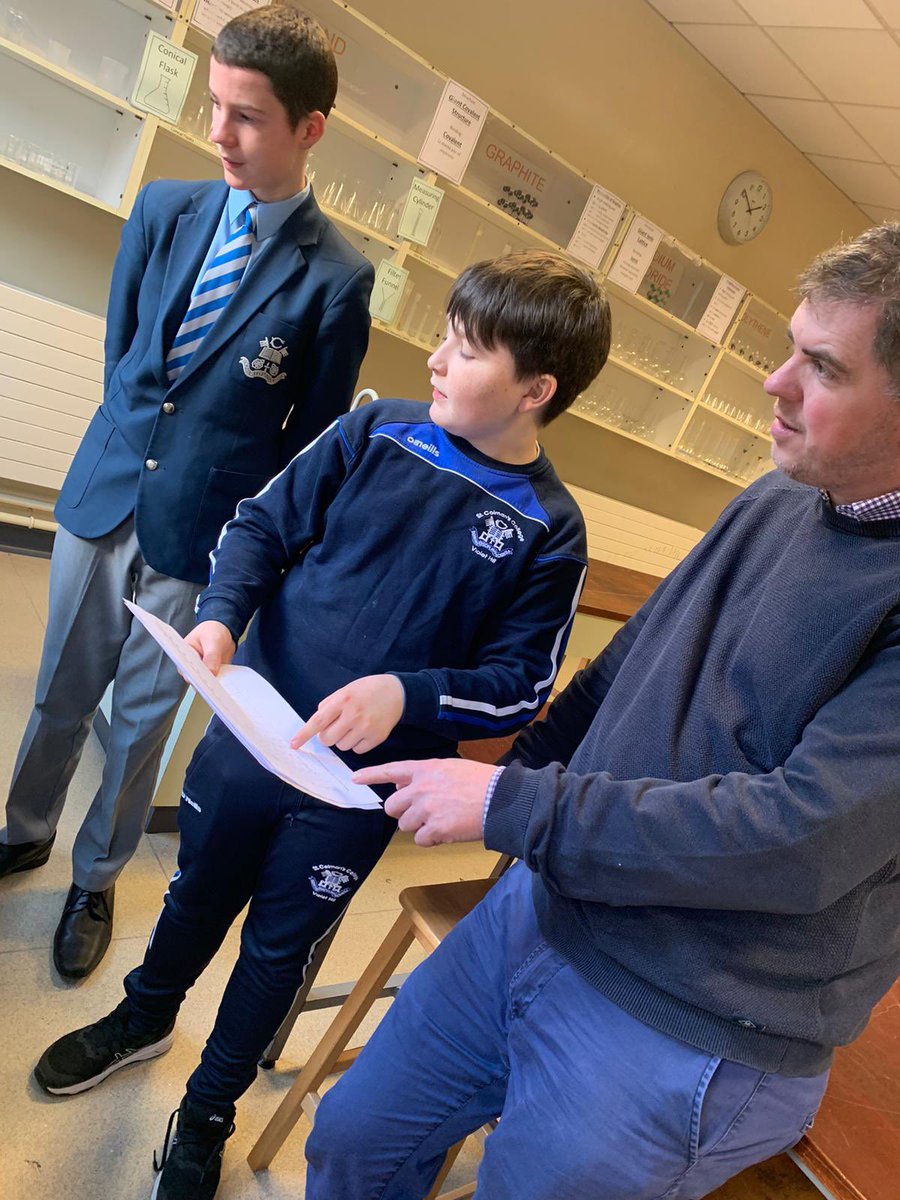 st_colmans's tweet photo. A big thank you to Dr Francis Lively from AFBI (Agri Food and Biosciences Institute NI) for talking to the BT Young Scientists Sé and Anton about their research project.  #BTYSTE2023 #BTYS #AFBI https://t.co/b9N1iG9faj