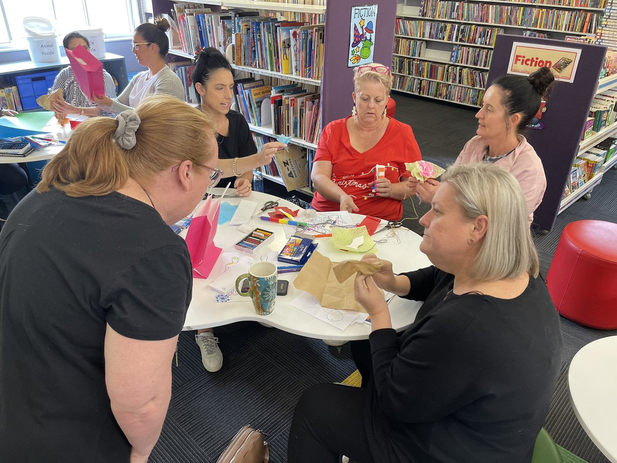 Aneta Sutarov (@anetayogi) on Twitter photo Trauma sensitive approach to working with children through art therapy. Always engaged staff at Wattle Grove Public School at their last SDD for the year. <a href="/NicoleCameron2/">Nicole Cameron</a> <a href="/VValensise/">vicky.valensise@det.nsw.edu.au</a> Trauma sensitive approach to working with children through art therapy. Always engaged staff at Wattle Grove Public School at their last SDD for the year. <a href="/NicoleCameron2/">Nicole Cameron</a> <a href="/VValensise/">vicky.valensise@det.nsw.edu.au</a>