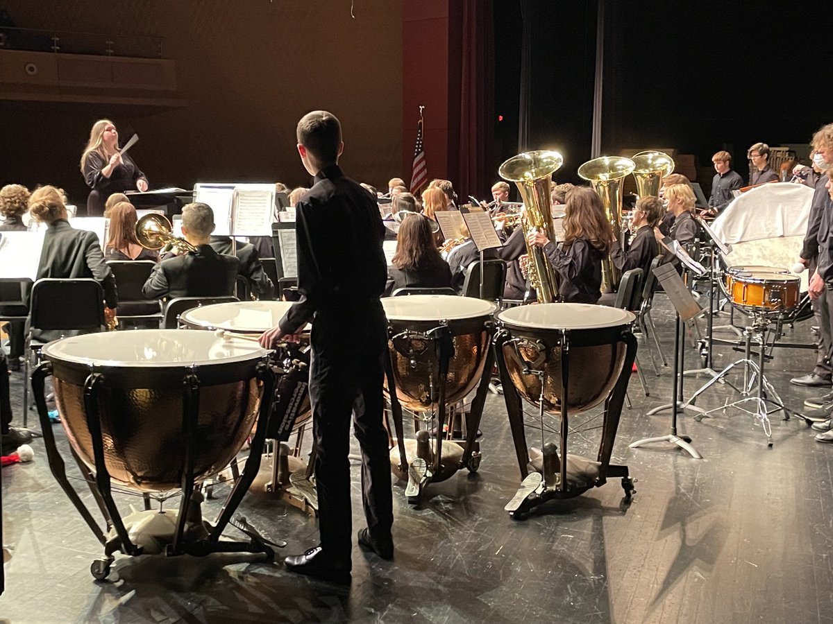 Kelly Kirby (@kirbyfcps) on Twitter photo So proud of these students and their awesome director! 🎶 @OHSBearBand So proud of these students and their awesome director! 🎶 @OHSBearBand