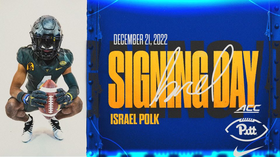 Signing on my birthday 😁