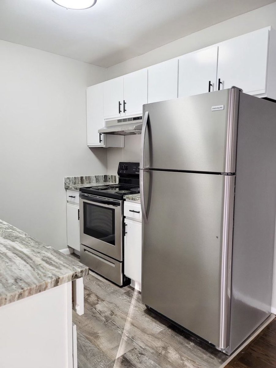 Torysheffer's tweet photo. Bought apartments (28 units): $1.8m

Renovations: $140k

Sold apartments: $3.7m

Timeline: 366 days https://t.co/uizMPwnMuw