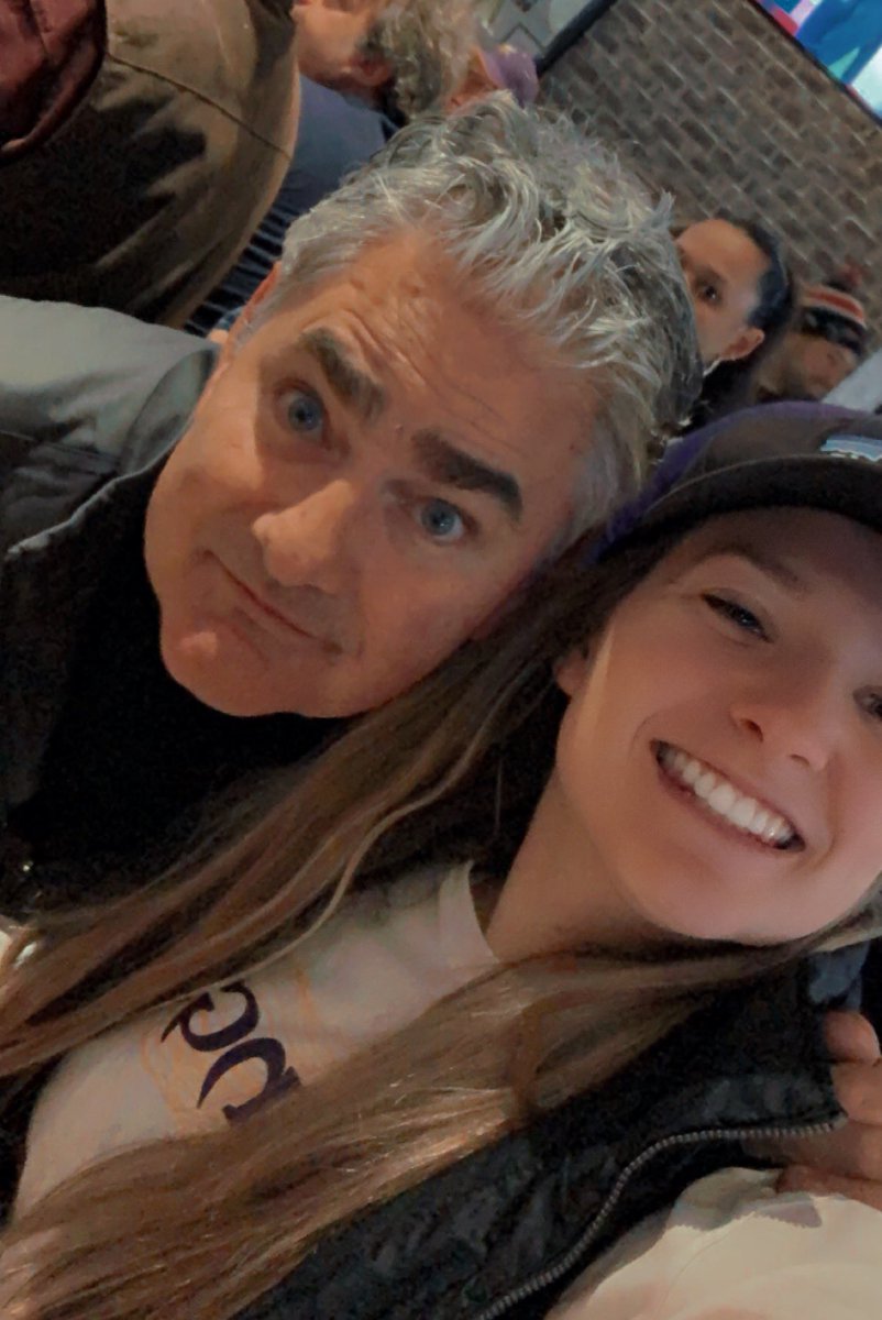 shawnav34's tweet photo. definitely spit out my drink laughing as I listened to this 
Paul Allen is a mf legend, and I got to meet him.. js https://t.co/6GVlZJSKxs
