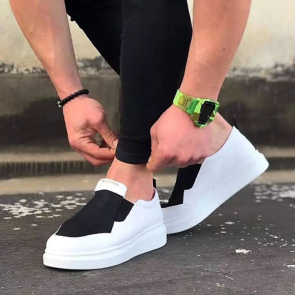 RegionShoes's tweet image. Next

💢 wagoon شوز جلد 💢

لزوم الشياكة
💥 السعر ٢٤٠ ج 💥
التوصيل لاي مكان في مصر 🇪🇬

#براندو
#كوتشيكا_مصر🇾🇪
#كوتشيات #كوتشي_سر_الجمال_والأناقة #كوتشي_رجالي #كوتشي_رياضي #كوتشي_مصر #كوتشي_احذيه #كوتش #كوتشات #أحذية #احذيه #احذيه_مميزه #احذيه_رجالي #احذيه_رجاليه #توصيل_مجاني…