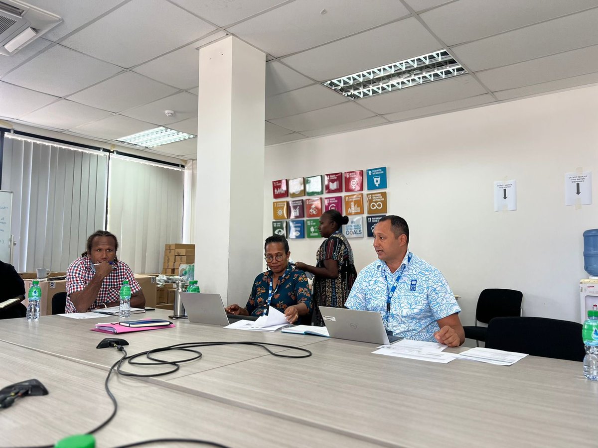 TeCokanasiga's tweet photo. Great discussion at the project board meeting for @UNDP_Solomons' PBF Project for Bridging traditional governance and rule of law through youths’ participation as agents of peace and change in Rennel and Bellona. #SDG16 https://t.co/AKR8O9ZUR6