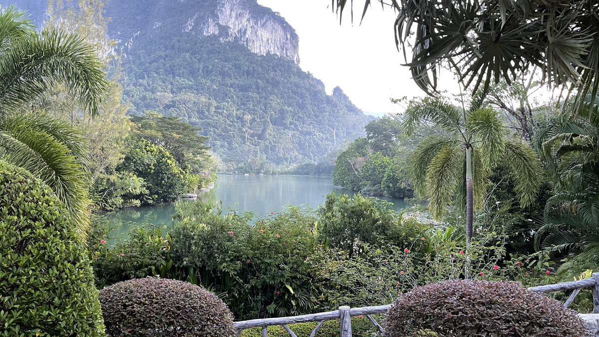 First day here <a href="/GillhamsFishing/">Gillhams fishing</a> a little late getting out of bed but who cares The view for the bed is amazing <a href="/hogg_dawn/">Dawn Hogg 🎣🎣</a> <a href="/cherry_carp/">CherryCarp</a> <a href="/GaryNewman13/">Gary Newman</a>