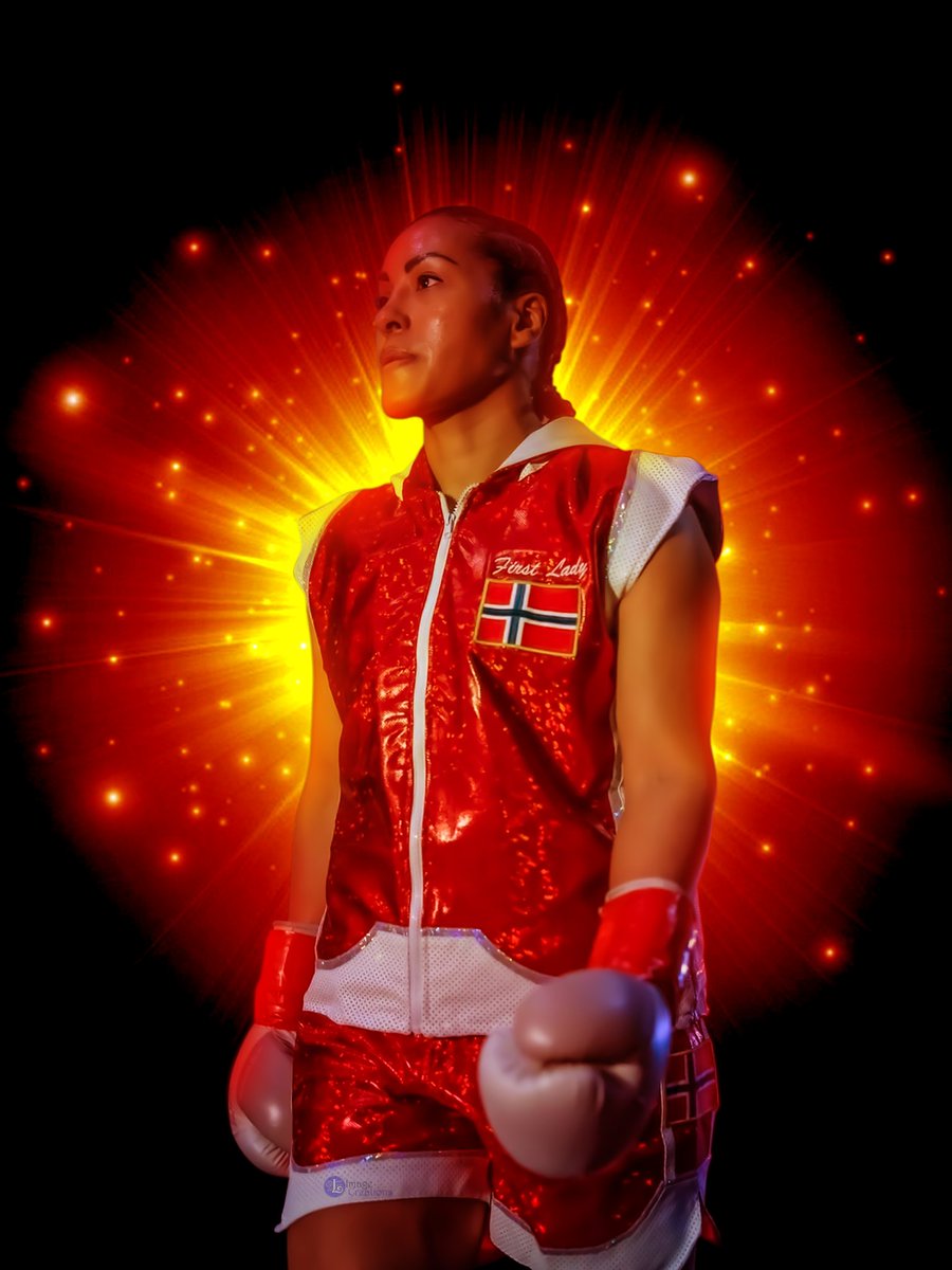 dlgimagecreator's tweet photo. #ceciliabrækhus #boxing #boxeo #womensboxing #1stladyofboxing #dlgimagecreations https://t.co/EArzakg7Oj