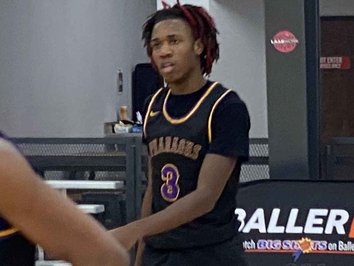 BIG SH🏀TS tweet media