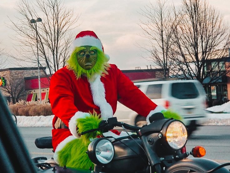 MotoLady tweet media