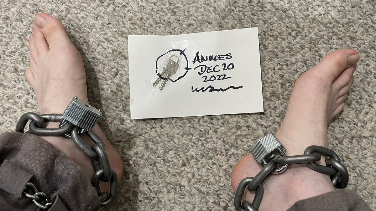 barefoot_hobo's tweet photo. Locks Populi https://t.co/ZPy3BcOun4