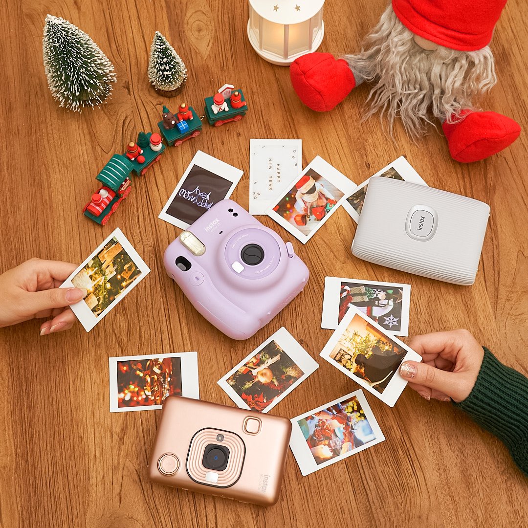 instax_korea's tweet photo. #EVENT 
크리스마스 지나면 2022년 종료🥺
하쥐만? 인스탁스로 남기고픈 순간 가득한
2023년이 기다리는 중🫶

이 글을 RT만 해도 2023년 새해 소망이 이뤄지고,
RT 추첨 3명에겐 미니11을 선물할게요 🎁 https://t.co/JiVNkiNdwI