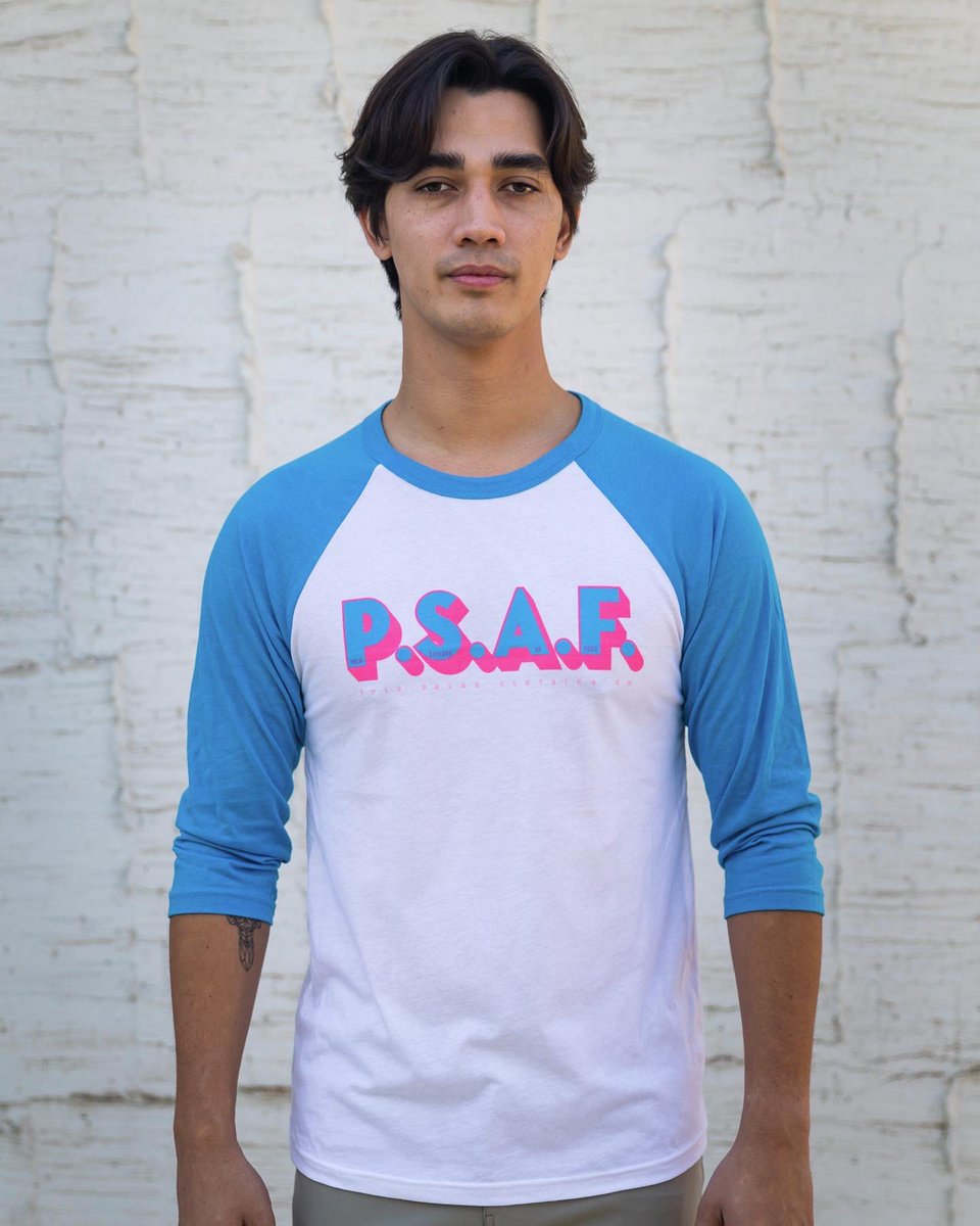 How “Palm Springs” are you? If you’re “Palm Springs As F#%k” then this raglan tee is for you!
Get yours now at TwinPalmsCo.com 
.
#retro #palmsprings #desertvibes #desert #desertlife  #styleinspo #coachellavalley #fashion #desertliving #desertstyle #shopping #fashionista
