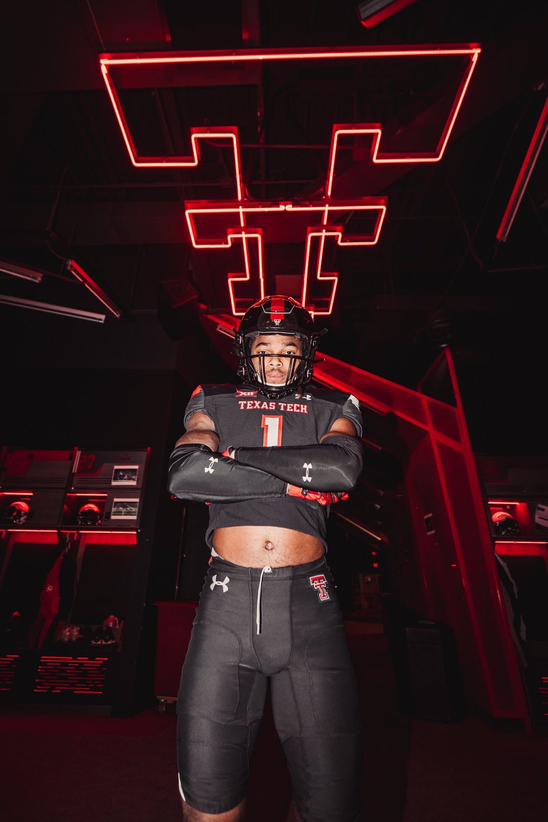 ttgxwjb13's tweet photo. Had a great visit at @TexasTechFB https://t.co/LgNQiwShMP
