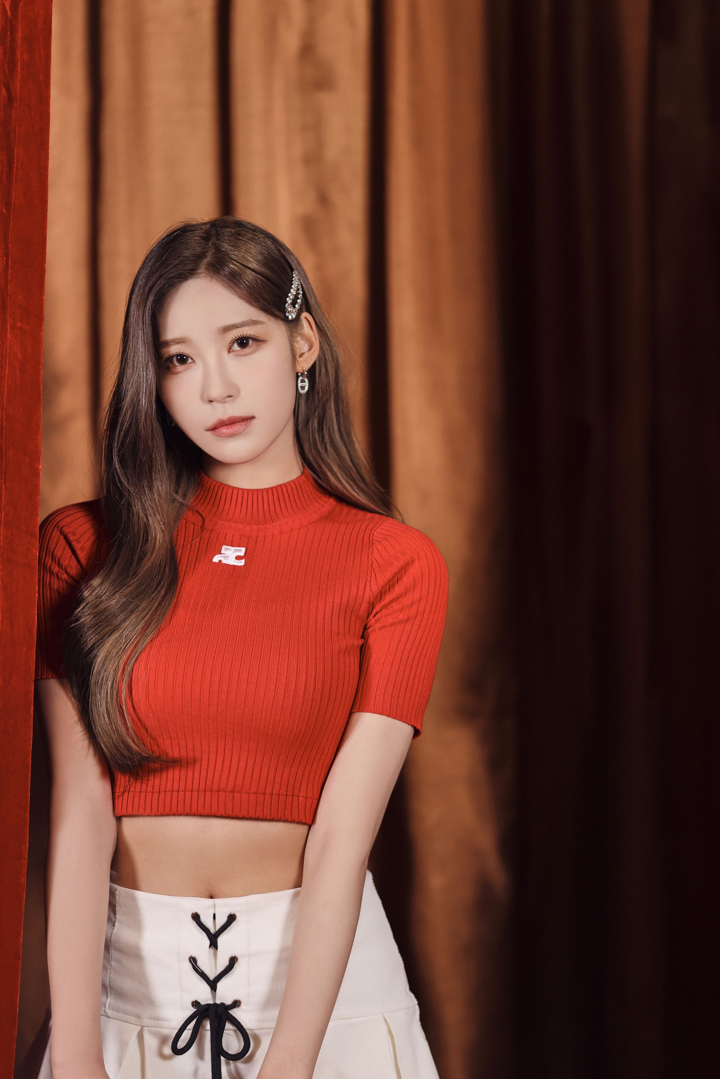 FkeBqBjUoAA42w6?format=jpg&name=4096x4096