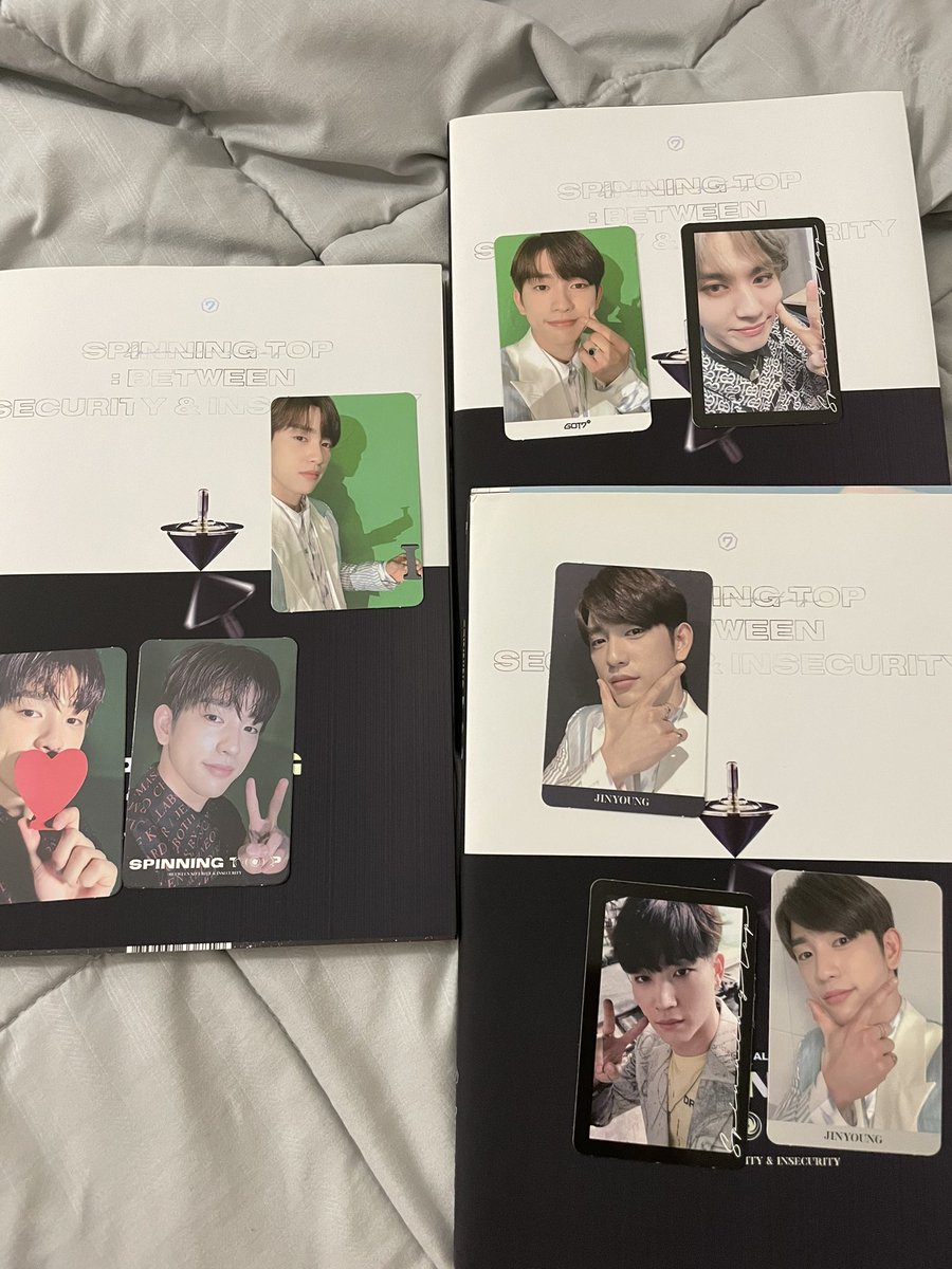 GOT7 - Spinning Top albums (all version) 

• mainly jinyoung pocas, but i can swap/pair some in an album 
• special cards & sticker included 

#GOT7 #SpinningTop #jaebeom #JB #yugyeom #jinyoung