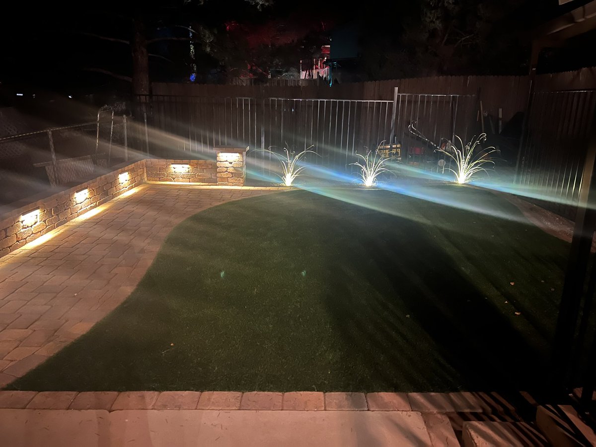 SonsLandscaping's tweet photo. Beautiful backyard Sons landscaping llc is doing #prescottaz #landscape #team  #artificalturf #hardscape #landscapephotography #pavers #outdoorphotography  Appointments available 928-499-5119 https://t.co/67y0KvFGKp