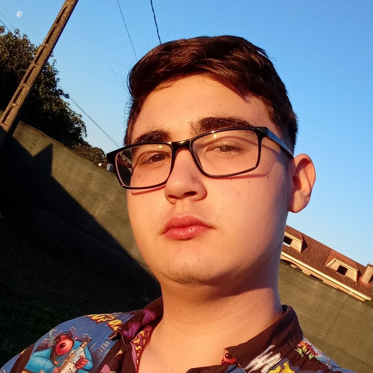 97_masterwolf's tweet photo. #NuevaFotoDePerfil https://t.co/wP34XURFKX
