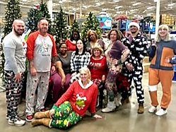 linac3676's tweet photo. Happy Holiday's from Severn Lowe's! May we carry peace, health and joy into the new year! #newyear2023 #pajamaday #2594lowes https://t.co/vhyjwN83dW