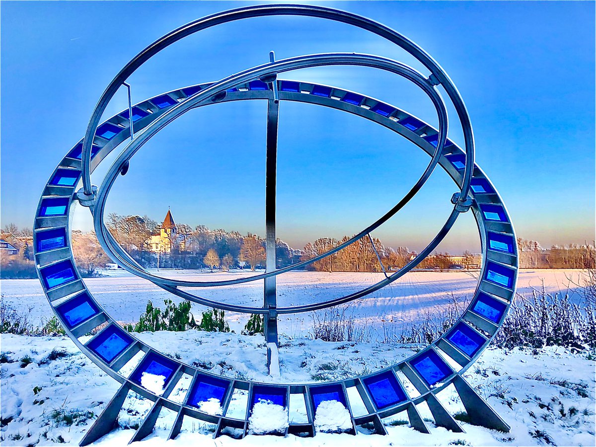 apho66's tweet photo. Rednitzhembach, Germany, Kunstwerk
#Franken #Franconia #flora #Wasser #Rednitz #Rednitzhembach #Mittelfranken #Schnee #Winter #snow #winter #neve #neige #hiver #nieve #inverno #invierno #śnieg #zima #雪 #kunstweg #arts #sternentor #stargate https://t.co/ctVDyXeZaD